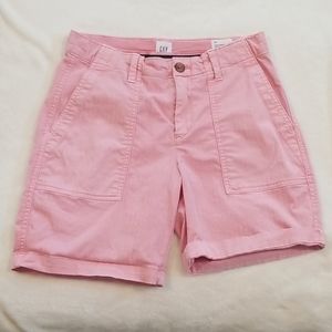 GAP Girlfriend Chino Pink Shorts Size 00